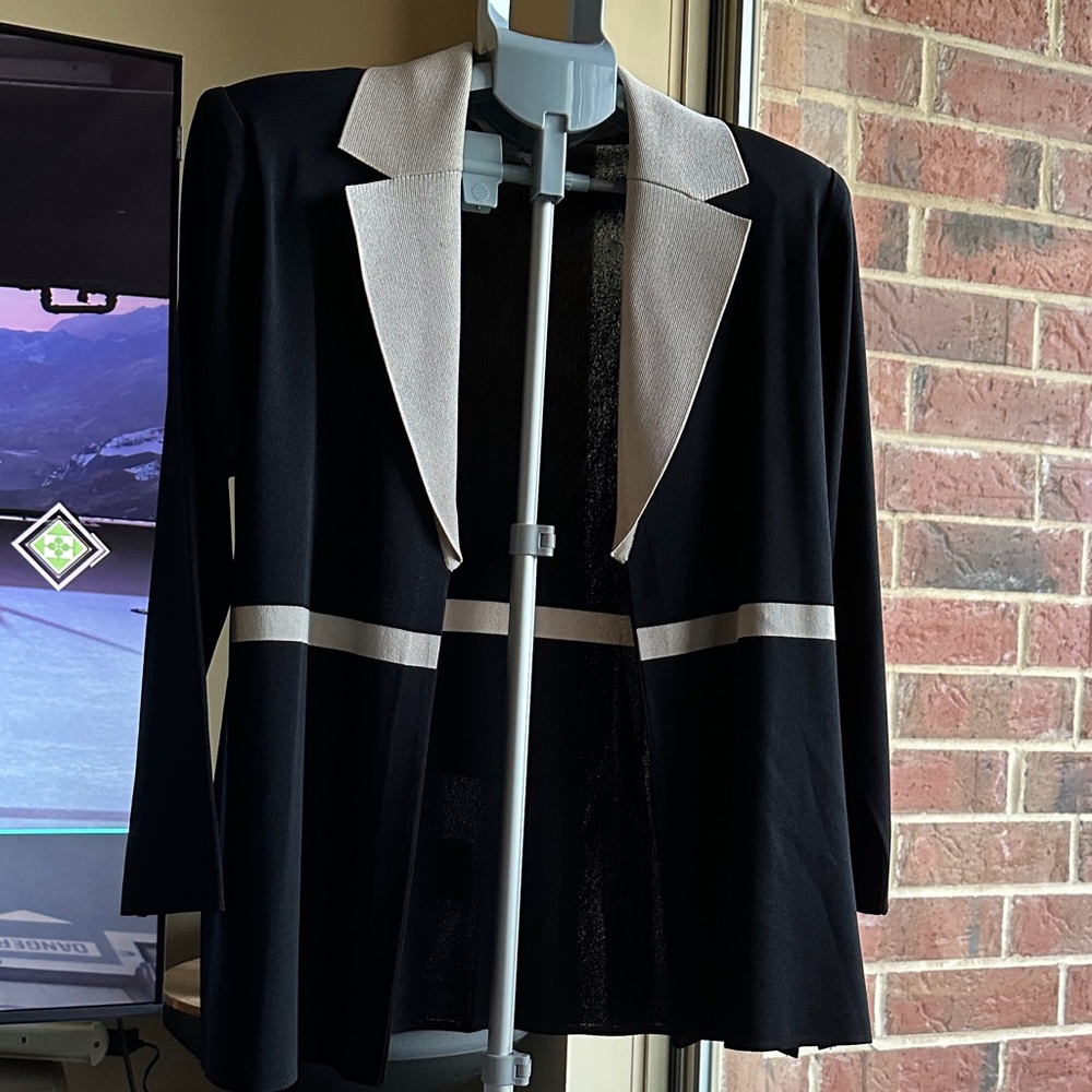 Misook Black Blazer with Beige Accents
